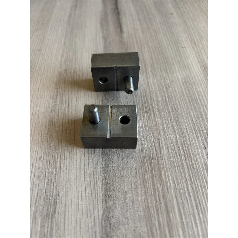 The Unbranded Brand pro axle